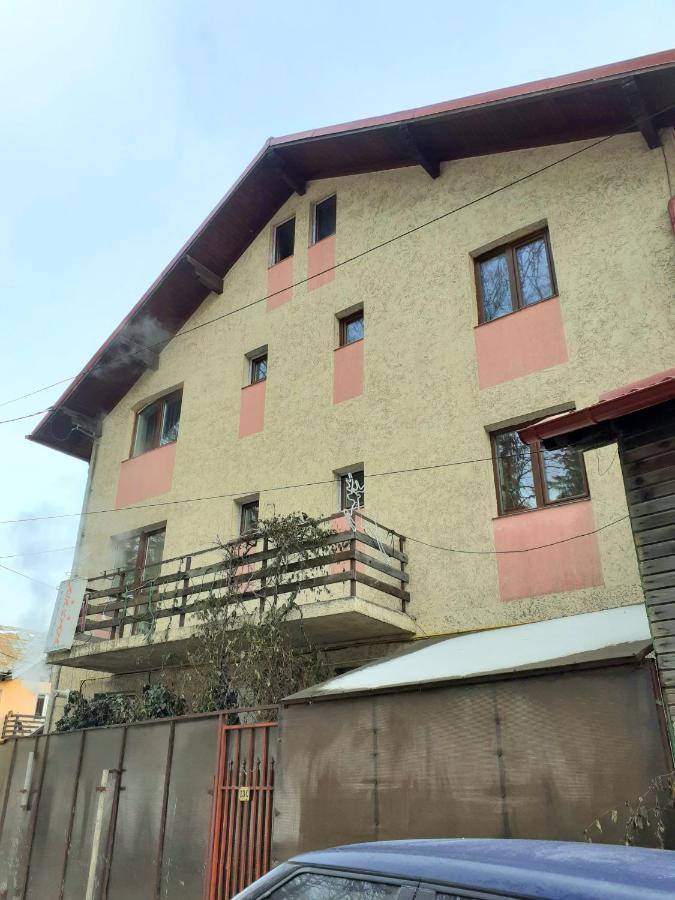 Hotel Casa Ryana Sinaia Zewnętrze zdjęcie