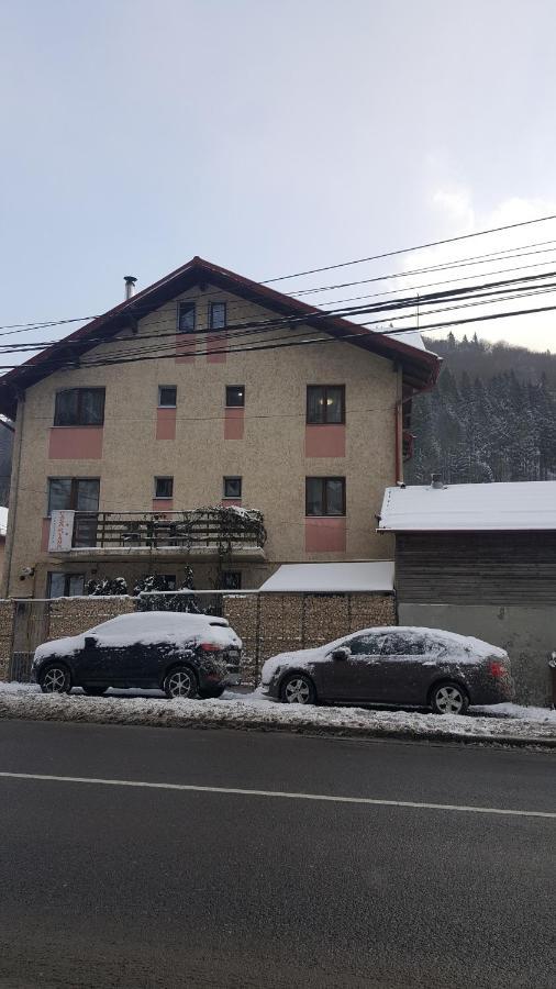 Hotel Casa Ryana Sinaia Zewnętrze zdjęcie